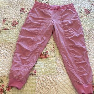 lululemon dance pant jogger
